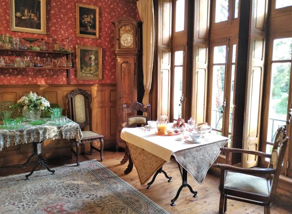 Chateau De La Vernede, La Grande Vernede Saint-Remy-de-Chargnat Экстерьер фото